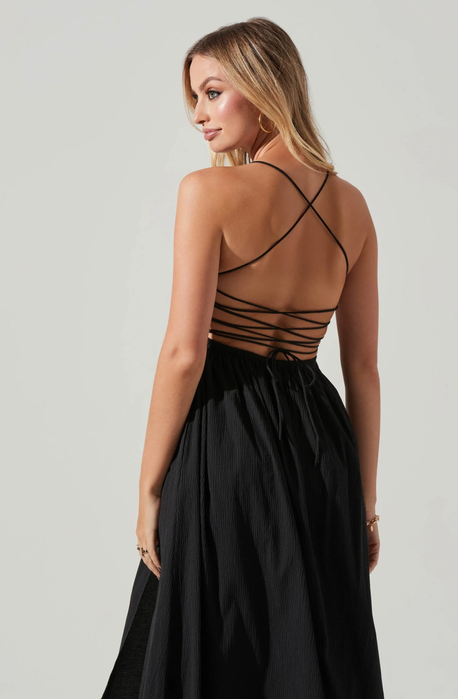 Stasia Smocked Midi Dress 4 Stasia Smocked Midi Dress - Image 4