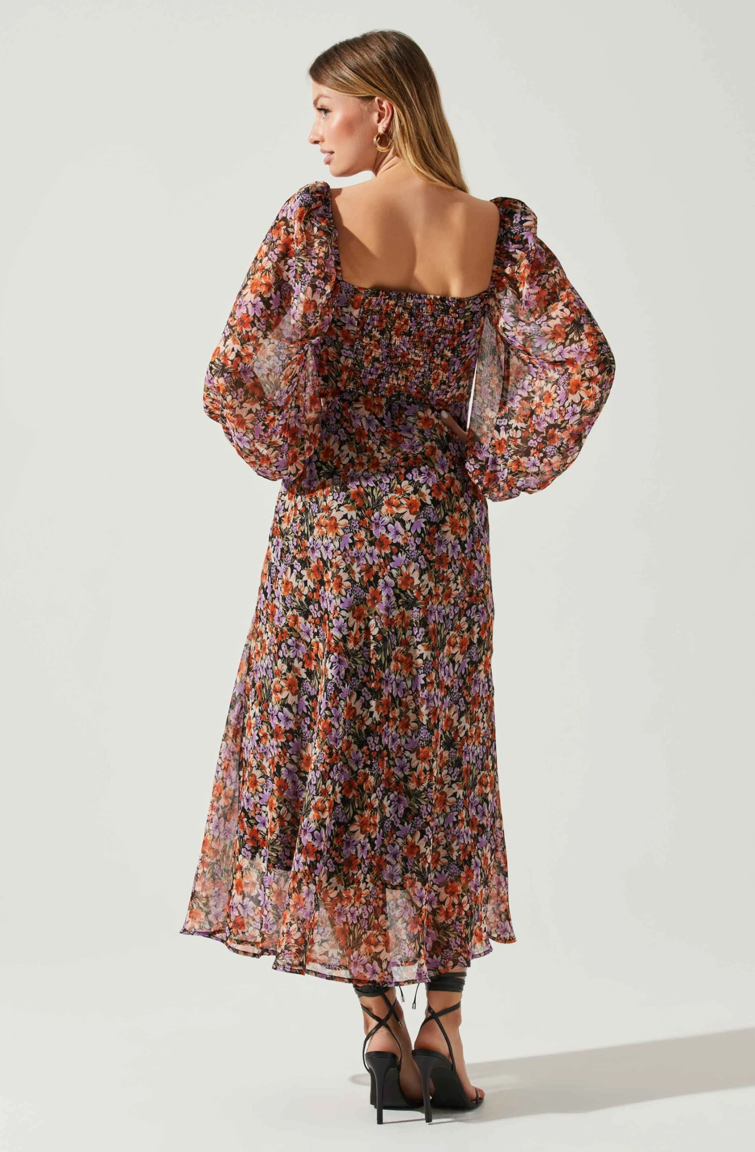 Sylvie Floral Puff Sleeve Midi Dress 6 Sylvie Floral Puff Sleeve Midi Dress - Image 6