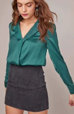 Uma Mini Skirt 11 Uma Mini Skirt -Larana Style Shop ACS9033 BLACK 2A scaled