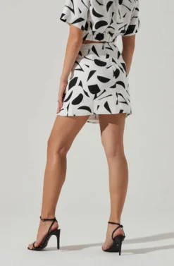 Nirina Abstract Print Mini Skirt 11 Nirina Abstract Print Mini Skirt -Larana Style Shop ACS9087 BLACKABSTRACT 2 scaled