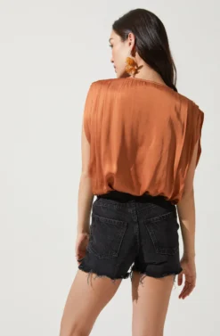 Naoko Pleated Sleeveless Top -Larana Style Shop ACT16679 CIDER 4 scaled