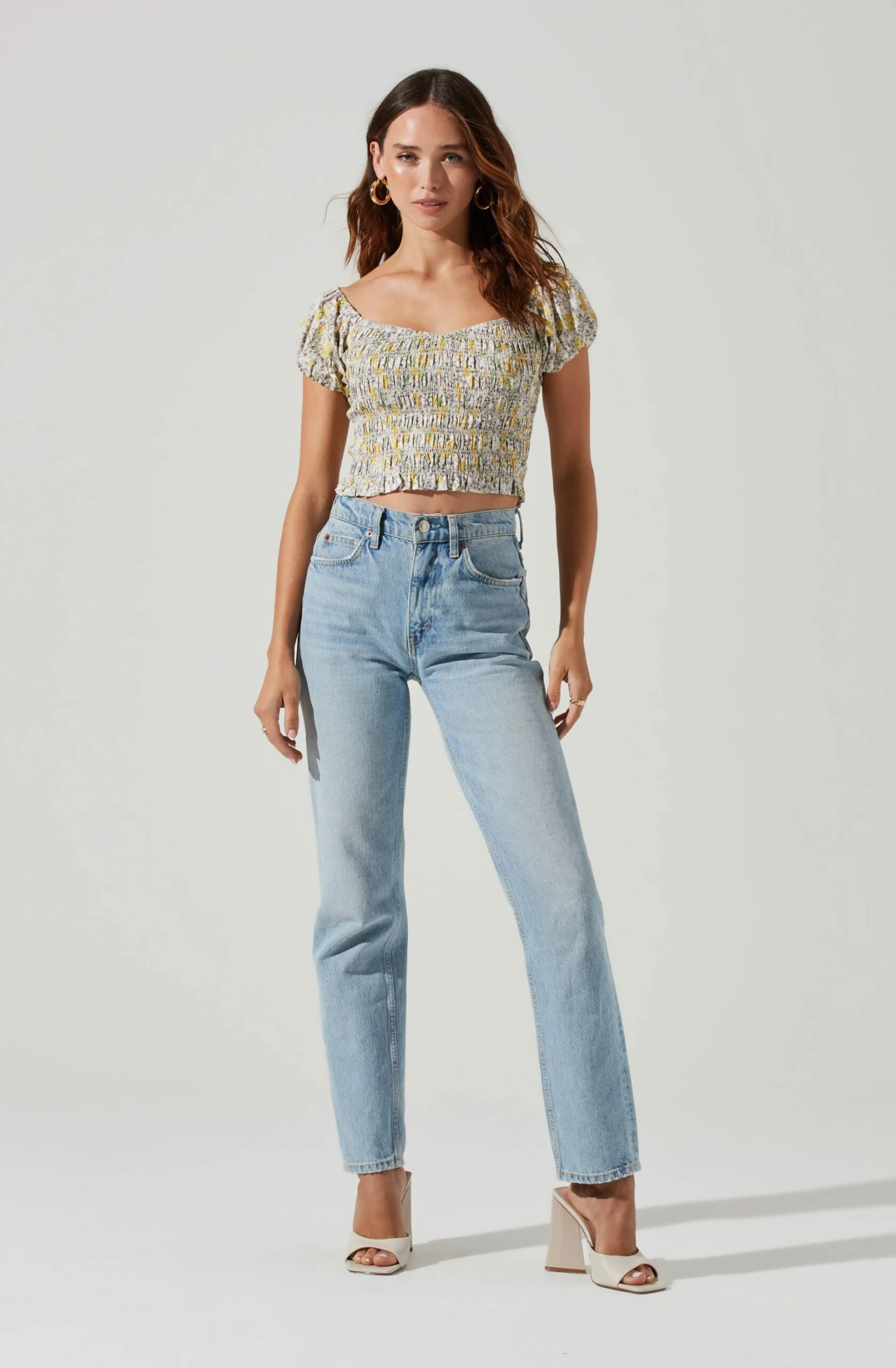 Jemma Floral Smocked Puff Sleeve Top 2 Jemma Floral Smocked Puff Sleeve Top - Image 2