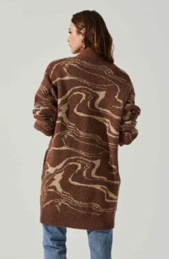 Vada Abstract Swirl Oversized Sweater -Larana Style Shop ACT17580SH BROWNSWIRL 5 scaled
