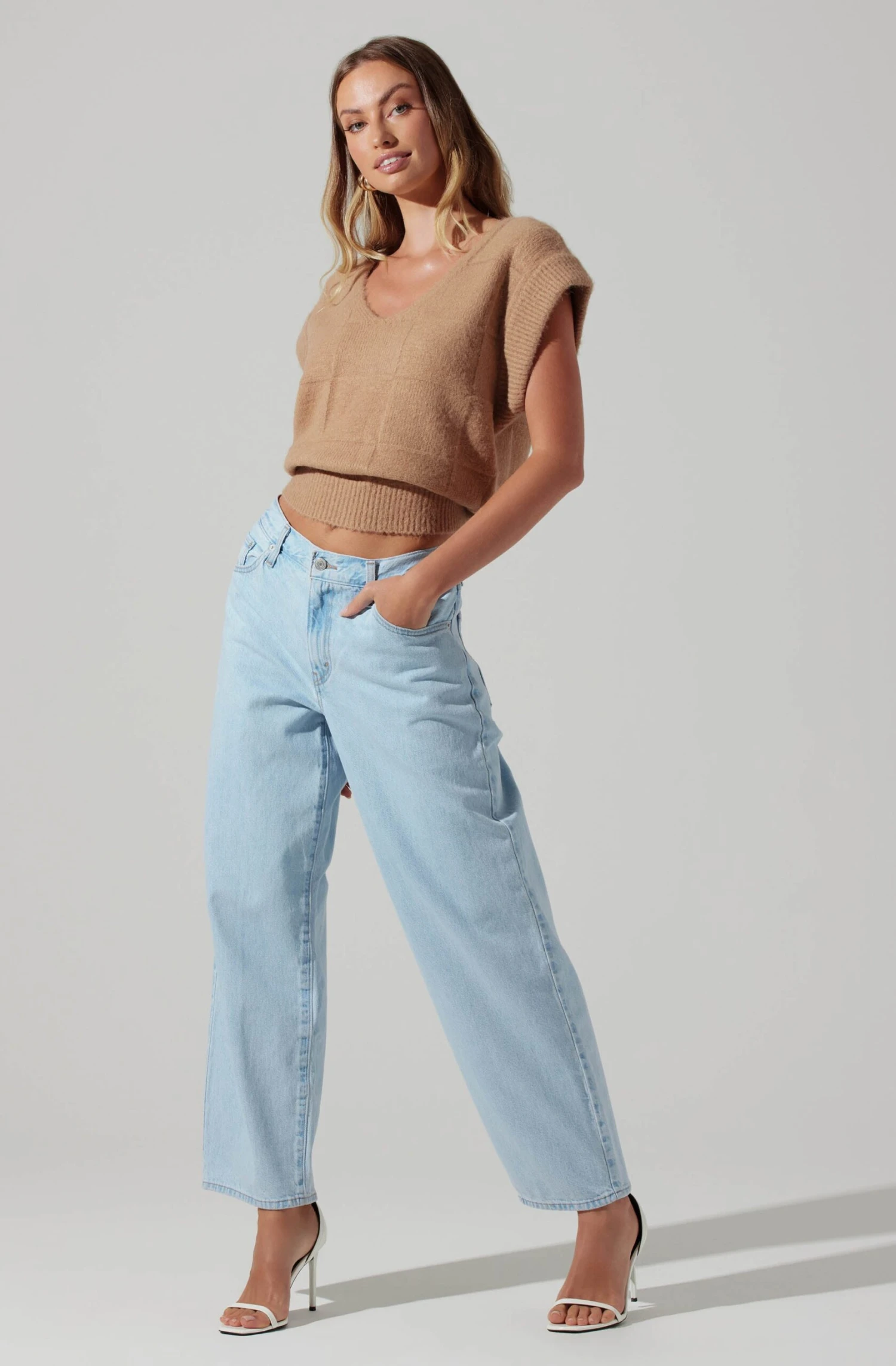 Checkered Sweater Vest 4 Checkered Sweater Vest - Image 4