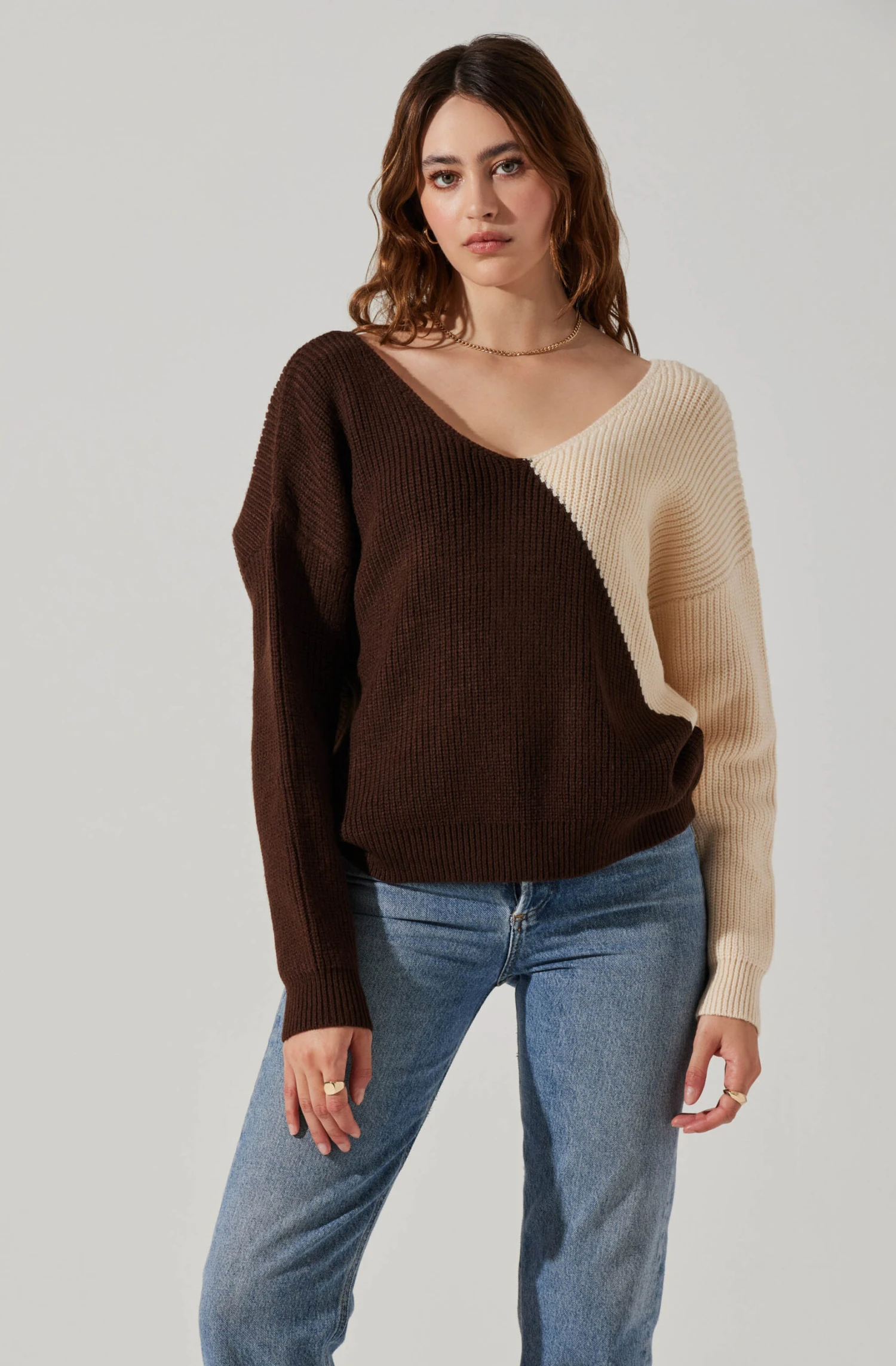 Two Toned Twist Back Sweater 2 Two Toned Twist Back Sweater - Image 2