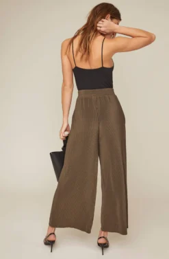 Pleated Wide Leg Pant -Larana Style Shop AP7071 OLIVE 6A scaled
