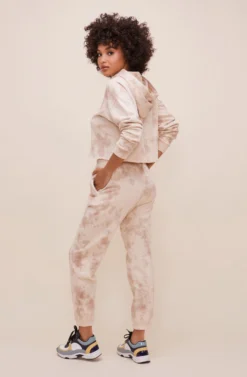 In The Clouds Tie Dye Sweatpant 9 In The Clouds Tie Dye Sweatpant -Larana Style Shop AP7198 TAUPETIEDYE 4 scaled