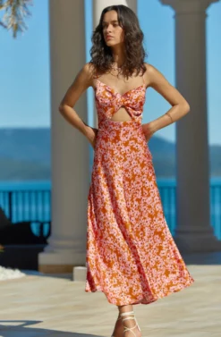 Farida Floral Cutout Midi Dress -Larana Style Shop LeniAliStudios ASTR WhitsundaysLENIALISTUDIOS 20220329 ASTR WALLCANDY 04 1427 scaled
